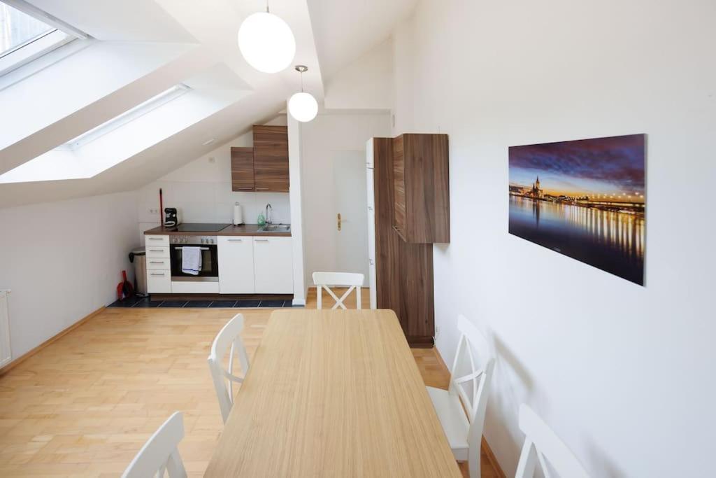 Scenic Rooftop Flat With Terrace Viena Exterior foto